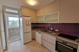 ZAGREB-STENJEVEC-ŠPANSKO,89M2,4s,ODLIČAN TLOCRT-ORIJENTACIJA-LOKACIJA-PREPORUKA!!!, Stenjevec, Apartamento