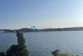 BRODARICA - okolica Šibenika, novogradnja, 1. red do mora, prizemlje + vrt, Šibenik - Okolica, Appartment