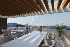 Penthouse 3S+DB 255,85m2 sa velikom terasom i privatnim bazenom, Primošten, Kвартира