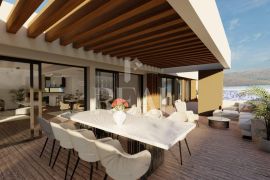 Penthouse 3S+DB 255,85m2 sa velikom terasom i privatnim bazenom, Primošten, شقة