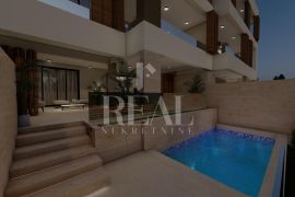 Luksuzan stan 3S+DB 140 m2 sa velikom terasom i privatnim bazenom, Primošten, Διαμέρισμα