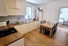 Odličan apartman blizu mora - Malinska, Malinska-Dubašnica, Apartamento