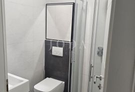 Apartman s okućnicom blizu plaže, Njivice, Omišalj, Daire