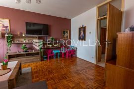 Požega, atraktivan četverosoban stan 110 m2 s dva balkona, Požega, Appartment