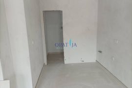 Stan u prizemlju 2S+DB u okolici Buja!, Buje, Appartement