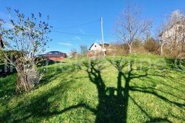 KARLOVAC- Zemljište na 2.881m2 blizina Kupe i kućica za odmor, Karlovac - Okolica, Terreno