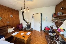 STAN SA GARAŽOM I OKUĆNICOM, Čavle, Apartamento