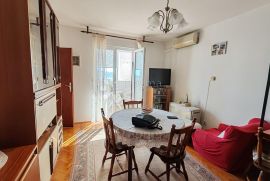 ŠIBENIK, Šubićevac - stan 56,5 m2 s pogledom na more, Šibenik, Apartamento