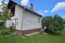 Kuća u Jerovcu, Ivanec, Casa