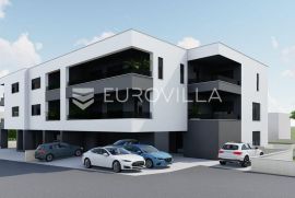 Istra, Pula, 2SS + DB, terasa, natkriveni parking, ostava, M3, Pula, Appartamento