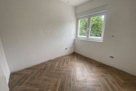 STAN, PRODAJA, ZAGREB, GRAČANI, 151 m2, 3-soban, Podsljeme, Daire