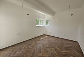 STAN, PRODAJA, ZAGREB, GRAČANI, 249 m2, 4-soban, Podsljeme, Appartment