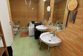 Lux Duplex Penthouse na granici Đerma i Liona, 157m2, Zvezdara, Wohnung