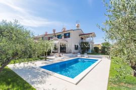 Istra, Umag - prelijepa kuća u nizu sa privatnim bazenom, TOP lokacija, Umag, Haus