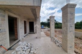 ISTRA,VIŽINADA - Kamena vila s bazenom u izgradnji, Vižinada, Maison