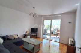 CRIKVENICA - dvosoban stan u samom centru Crikvenice, 200 m od mora, Crikvenica, Apartamento