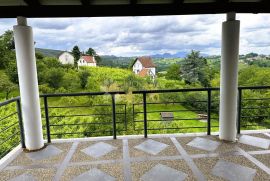 Kuća u prirodi s pogledom  na odličnoj lokaciji, Gornji Kneginec, House