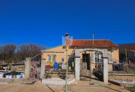 Labin, okolica, kuća blizu mora, Labin, House