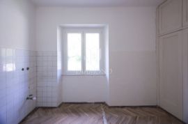 Labin, šira okolica, odličan stan s garažom, Labin, Apartamento