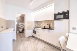 Zagreb, Srebrnjak, prekrasan dvosoban stan s garažom i vrtom NKP 60 m2, Zagreb, Appartment