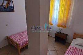 Vodice, Stan u prizemlju, 200m do mora, Vodice, Appartment