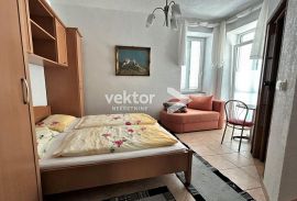 Krk, Omišalj, pansion uz more, Omišalj, Commercial property