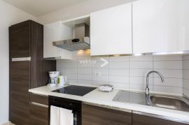 Grad Krk, apartman, 100m od mora, Krk, شقة