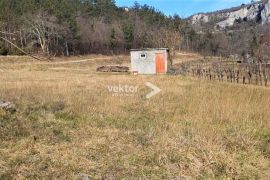 Okolica Buzeta, zemljište za obiteljsku kuću, 1.900m2, Buzet, Zemljište