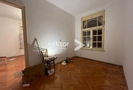 Krimeja, stara vila, 3-soban s dnevnim boravkom, Rijeka, Apartamento