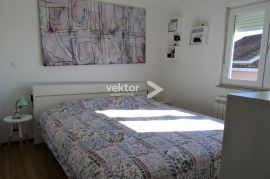 Kastav, uređen stan sa garažom, Kastav, Appartement