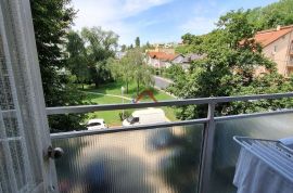 Zagreb, Gajnice, jednosobni stan 31 m2 + 5 m2 loggie, Podsused - Vrapče, Apartamento