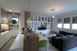 Stan na top lokaciji ID#121967, Zemun, Appartment