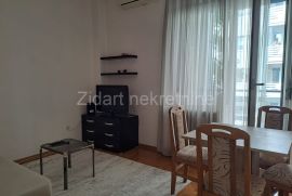 Odličan stan, Šumarski fakultet, Čukarica, Appartement