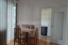 Odličan stan, Šumarski fakultet, Čukarica, Apartamento