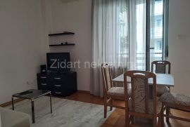 Odličan stan, Šumarski fakultet, Čukarica, Apartamento