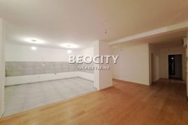 Čukarica, Banovo brdo, Nodilova , 3.0, 120m2, Čukarica, Apartamento