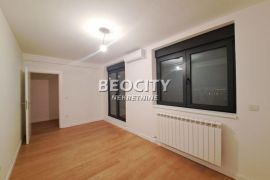 Čukarica, Banovo brdo, Nodilova , 3.0, 120m2, Čukarica, Apartamento