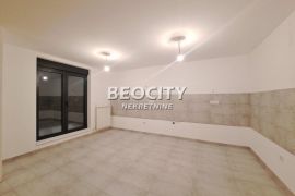 Čukarica, Banovo brdo, Nodilova , 3.0, 120m2, Čukarica, شقة