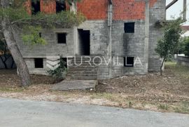 Zadar, Biograd na Moru, kuća u izgradnji na lijepoj lokaciji, Biograd Na Moru, House