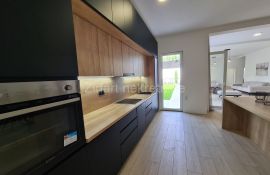 Lux novogradnja, Dedinje Beli Dvor 220m2, Savski Venac, Appartment