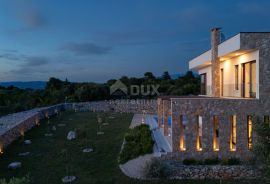 OTOK PAG, LUN - jedinstvena vila s bazenom na predivnoj lokaciji, Novalja, Kuća