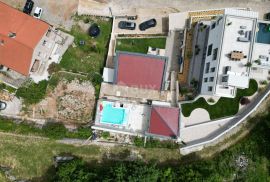 OPATIJA, BREGI - samostojeća kuća 180m2 s panoramskim pogledom na more + okućnica 600m2, Matulji, House