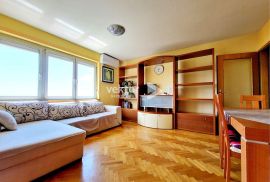Drenova, uredan 2-soban s dva balkona, pogled na grad i more, Rijeka, Appartamento