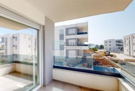 PRODAJA apartman Novalja 66,16 m2, prodaja, 350m od mora, bazen, Novalja, Διαμέρισμα