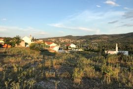 Brač - Donji Humac 6500 m2 građevinsko zemljište, Nerežišća, Land