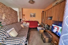 Malinska, Sveti Anton, Malinska-Dubašnica, Apartamento