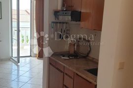 ŠARMANTNI APARTMAN - BLIZINA GRADA KRKA, Krk, Appartment