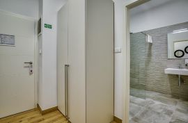 Četiri studio apartmana u blizini Arene, centar Pule, Pula, Kвартира