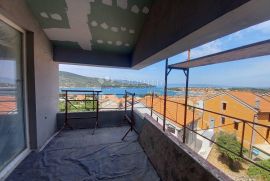 CRES NOVOGRADNJA SA PREDIVNIM POGLEDOM!, Cres, Flat