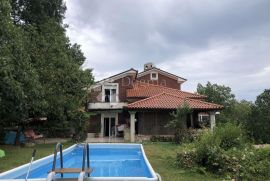 Ekskluzivno u našoj ponudi ! Vila s jedinstvenom privatnošću !, Opatija - Okolica, Casa